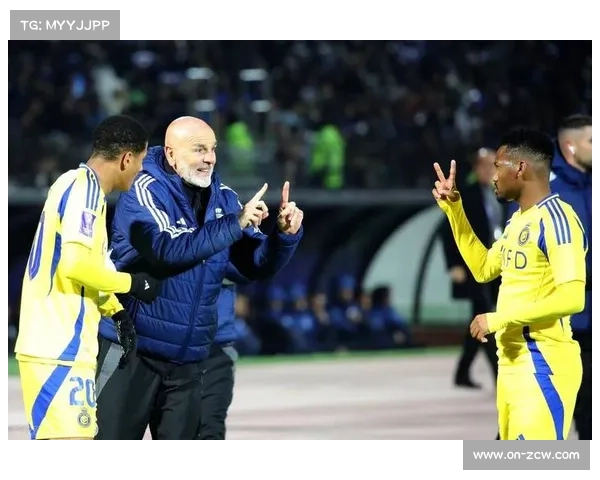 佛罗伦萨官方宣布皮奥利下课,球队意甲开局10轮不胜垫底 佛罗伦萨官方宣布皮奥利下课,球队意甲开局10轮不胜垫底