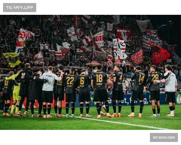 莱比锡主场强势压制法兰克福，高位逼抢战术显效